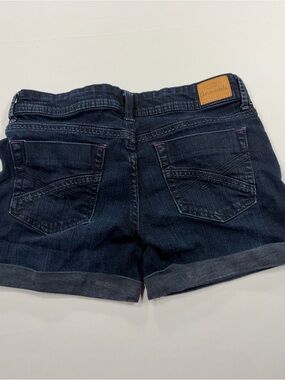 Aeropostale Denim Shorts Dark Wash Womens 3/4 Cuffed Stretch Casual